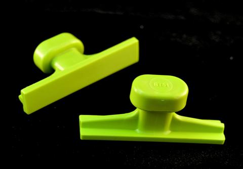 Gang Green 51 mm Smooth Skinny Crease Glue Tabs (5 Pack)